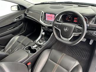 2017 Holden Commodore - Thumbnail