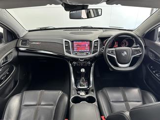 2017 Holden Commodore - Thumbnail