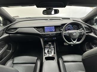2019 Holden Commodore - Thumbnail
