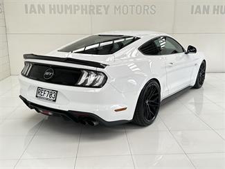 2018 Ford Mustang - Thumbnail