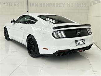 2018 Ford Mustang - Thumbnail