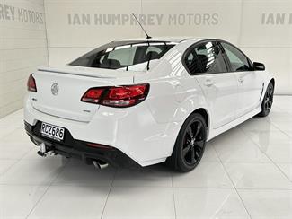 2016 Holden Commodore - Thumbnail