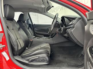 2014 Holden Commodore - Thumbnail