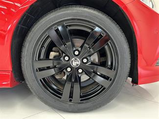 2014 Holden Commodore - Thumbnail