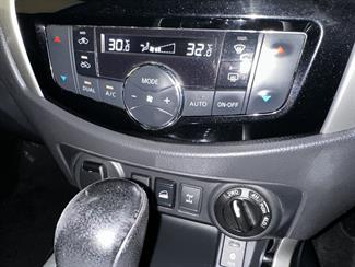 2019 Nissan NAVARA - Thumbnail