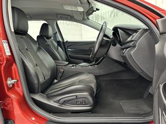 2017 Holden Commodore - Thumbnail