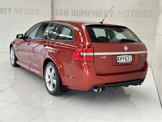 2017 Holden Commodore - Thumbnail