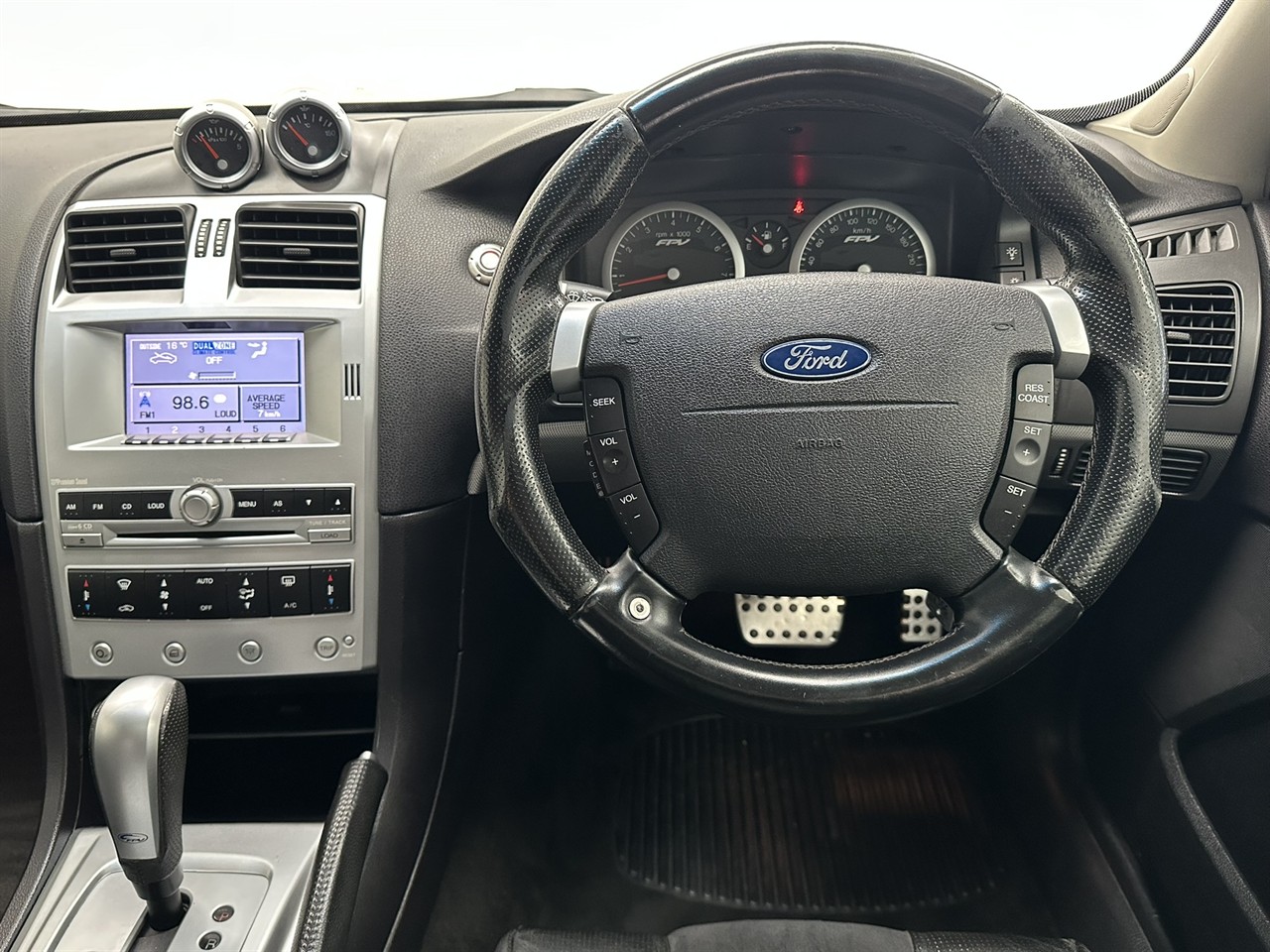 2005 Ford Falcon