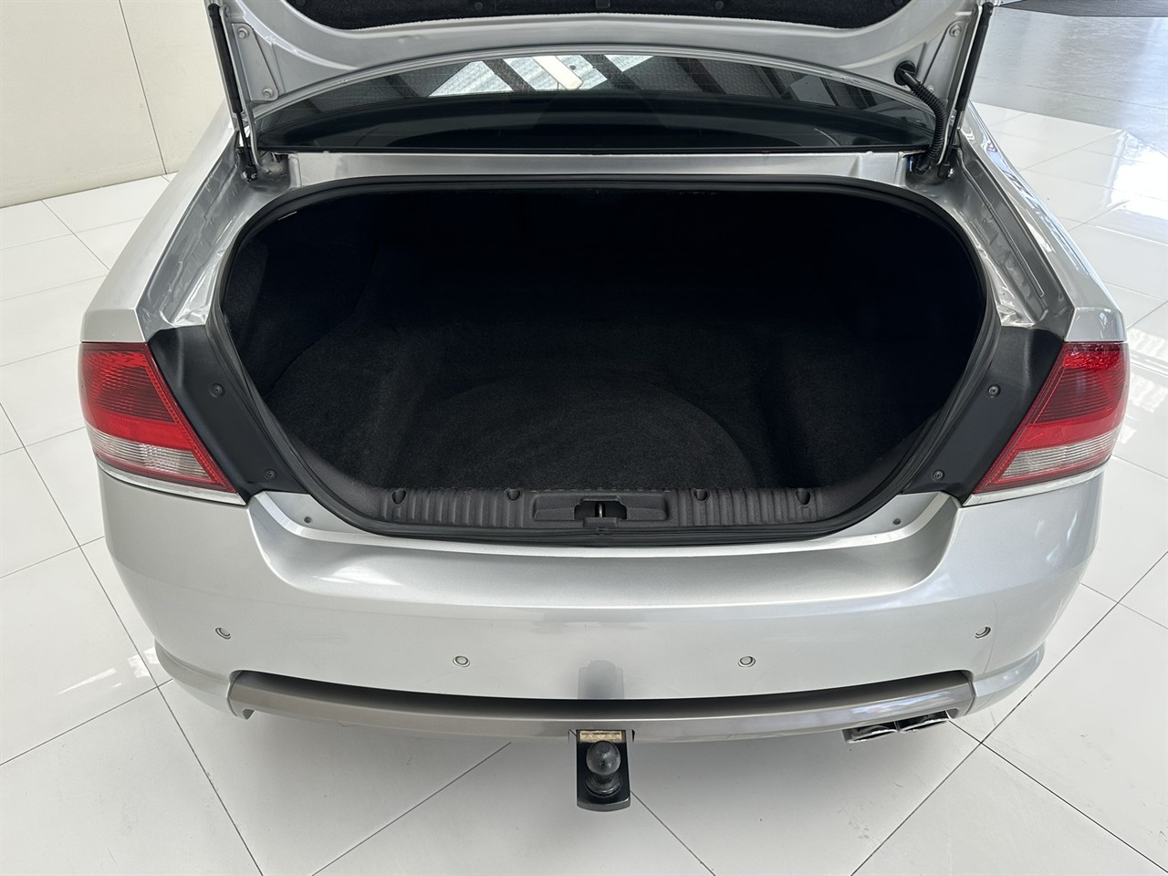2005 Ford Falcon