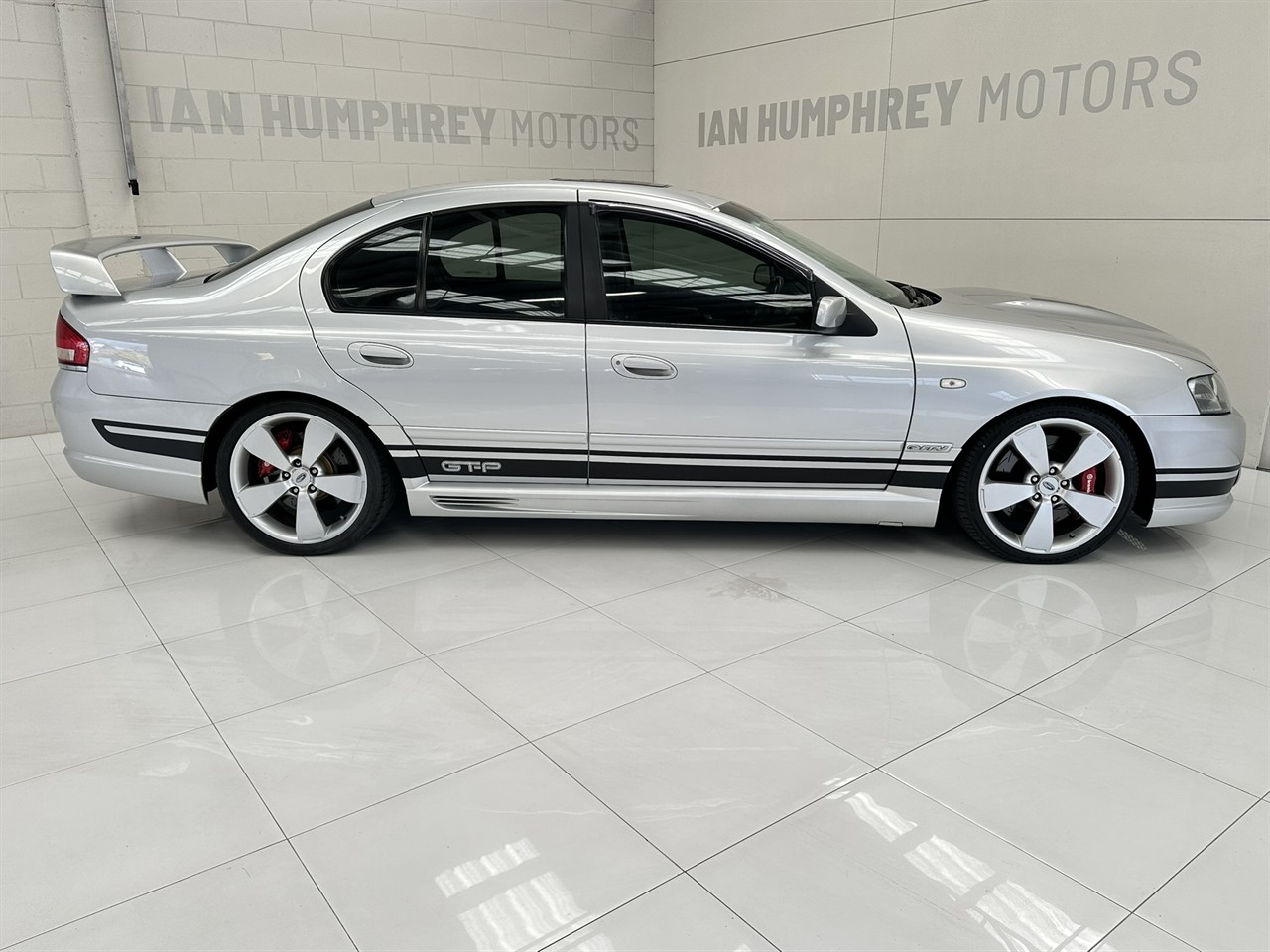 2005 Ford Falcon