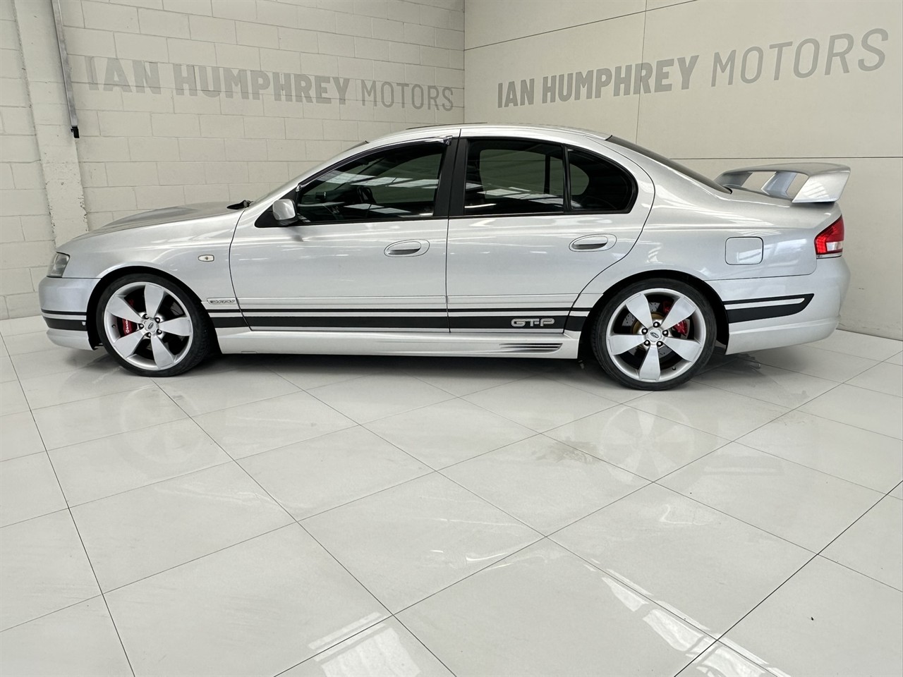 2005 Ford Falcon
