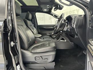 2023 Ford Everest - Thumbnail