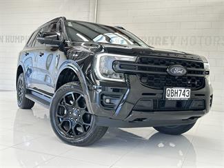 2023 Ford Everest - Thumbnail