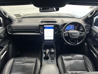 2023 Ford Everest - Thumbnail