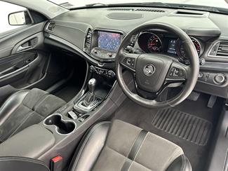 2017 Holden Commodore - Thumbnail