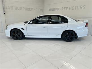 2006 Holden Commodore - Thumbnail