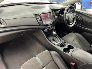 2015 Holden Commodore - Thumbnail
