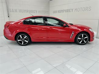 2015 Holden Commodore - Thumbnail