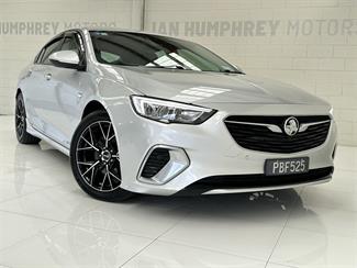 2018 Holden Commodore - Thumbnail