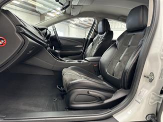2014 Holden Commodore - Thumbnail