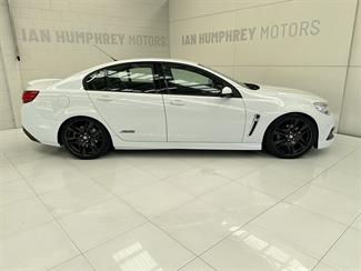 2014 Holden Commodore - Thumbnail