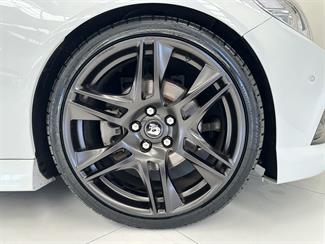 2014 Holden Commodore - Thumbnail