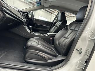 2014 Holden Commodore - Thumbnail