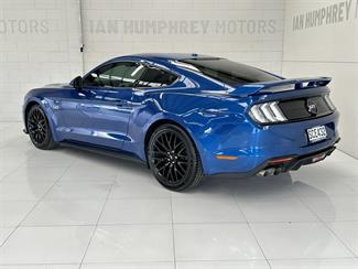 2018 Ford Mustang - Thumbnail