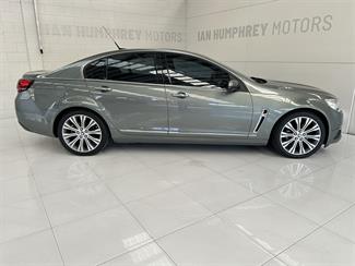 2015 Holden Commodore - Thumbnail