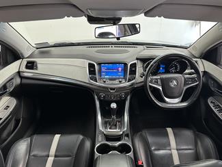 2016 Holden Commodore - Thumbnail