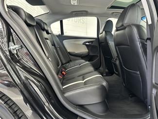 2013 Holden Commodore - Thumbnail