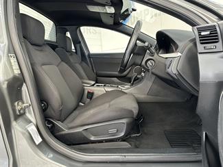 2011 Holden Commodore - Thumbnail