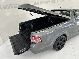 2011 Holden Commodore - Thumbnail