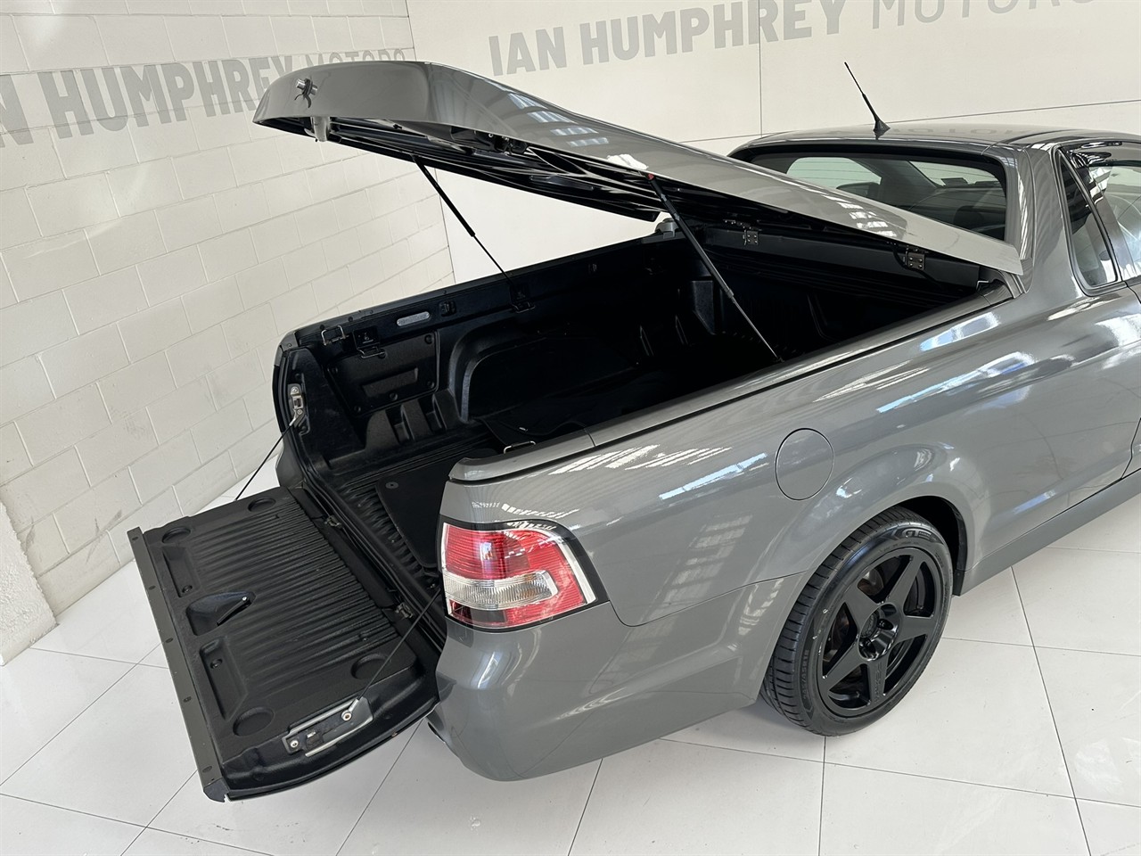 2011 Holden Commodore