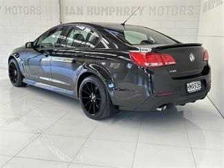 2014 Holden Commodore - Thumbnail