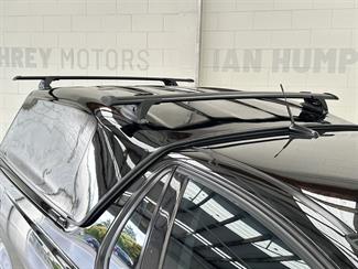 2016 Holden Commodore - Thumbnail