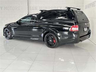 2016 Holden Commodore - Thumbnail