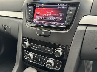 2011 Holden Commodore - Thumbnail