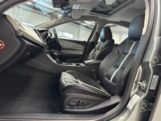 2013 Holden Commodore - Thumbnail
