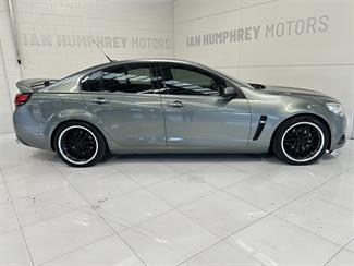 2013 Holden Commodore - Thumbnail