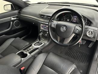 2009 Holden Commodore - Thumbnail
