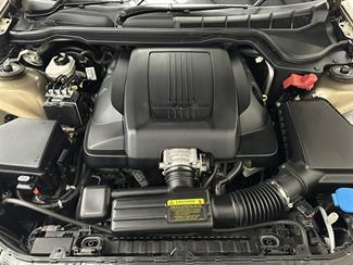 2009 Holden Commodore - Thumbnail