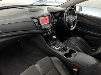 2016 Holden Commodore - Thumbnail
