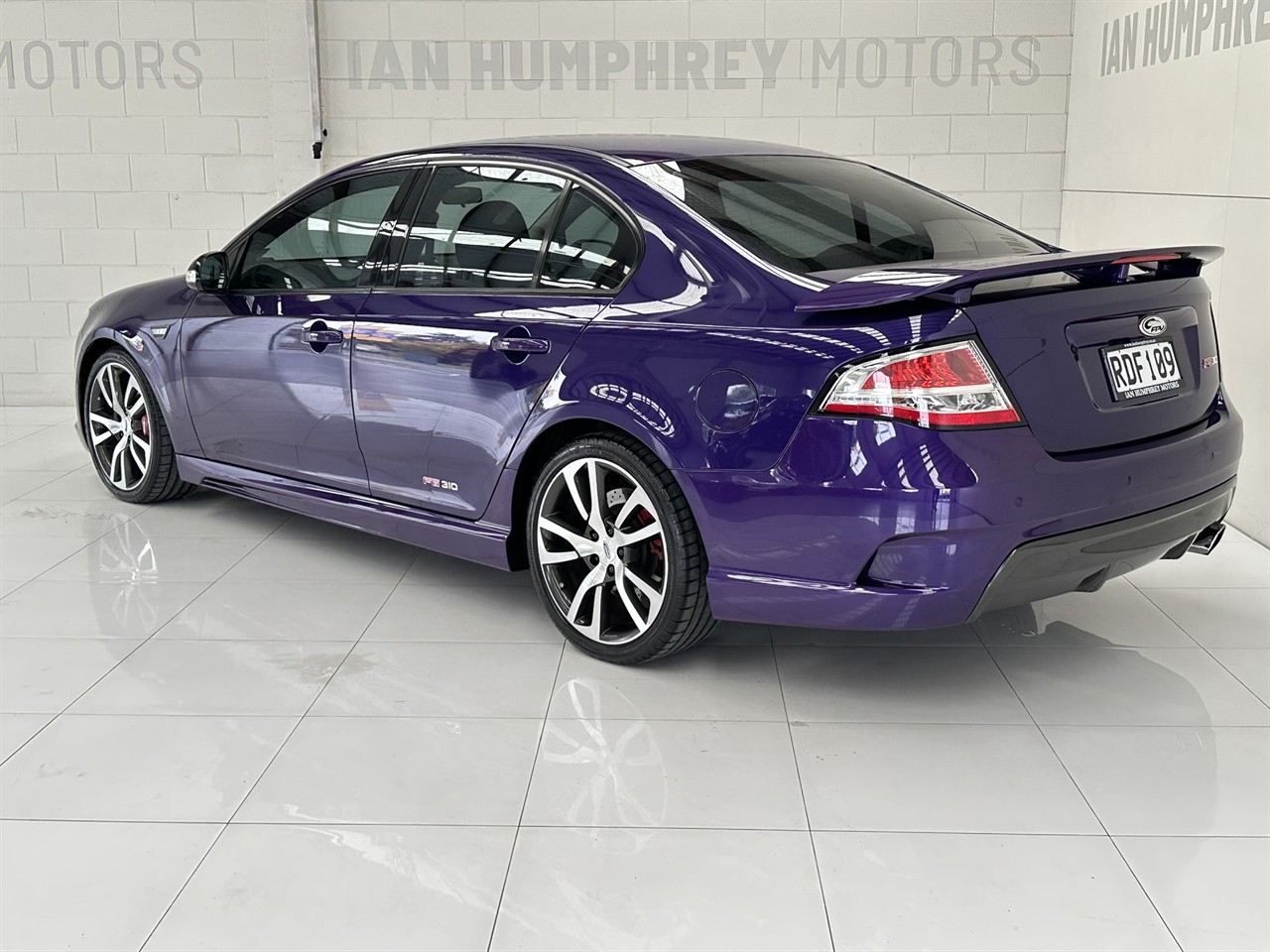 2009 Ford Falcon