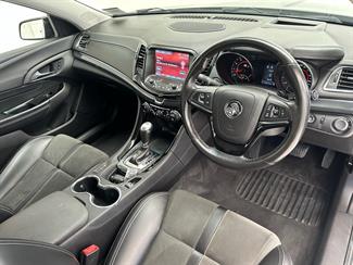 2017 Holden Commodore - Thumbnail