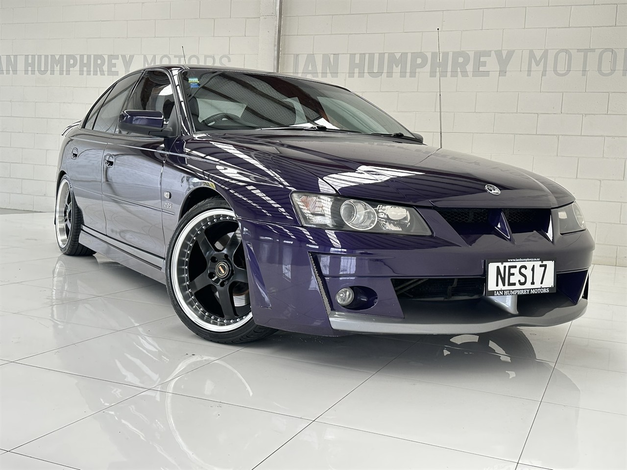 2004 Holden HSV