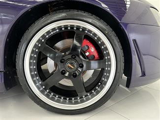 2004 Holden HSV - Thumbnail