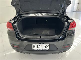 2013 Holden Commodore - Thumbnail