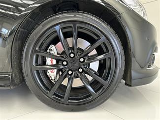 2013 Holden Commodore - Thumbnail