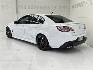 2017 Holden Commodore - Thumbnail